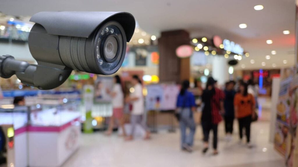 what types of security systems are commonly employed in shopping centres